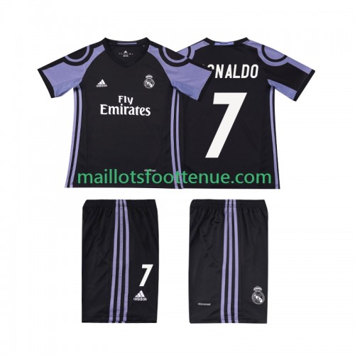 Maillot/Tenue Real Madrid Cristiano Ronaldo 7 2016 2017 Retro Enfant Troisieme Maillot/Tenue Real Madrid Cristiano Ronaldo 7 2016 2017 Retro Enfant Troisieme
